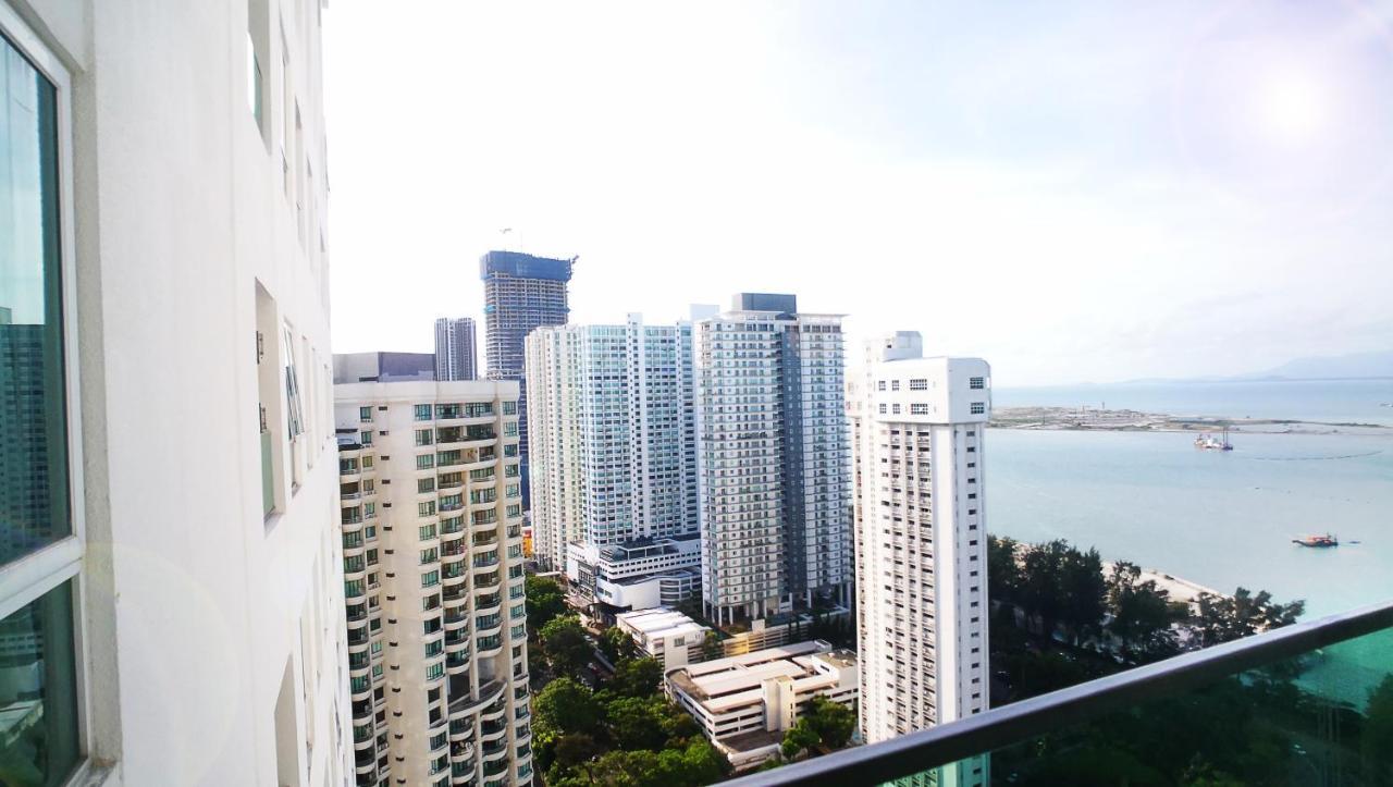 Mansion One Entire House 3 Queenbeds - Spacious Balcony Seaview George Town Exterior foto